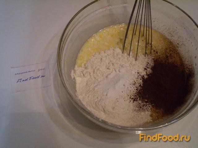 Шоколадный пирог в мультиварке рецепт с фото 3-го шага 
