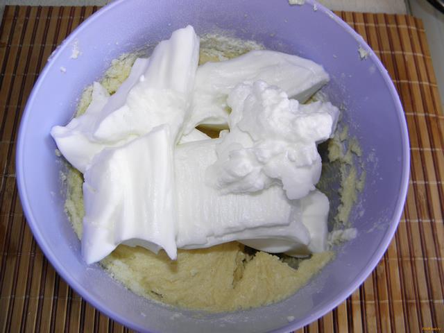 Мраморный пирог в мультиварке рецепт с фото 5-го шага 