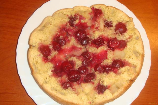Пирог с яблоками и вишней в мультиварке рецепт с фото 9-го шага 