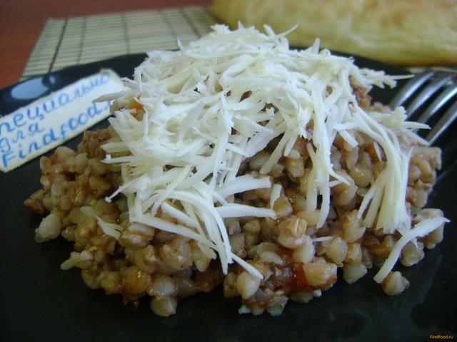 Гречка с томатной пастой и сыром в мультиварке рецепт с фото 4-го шага 