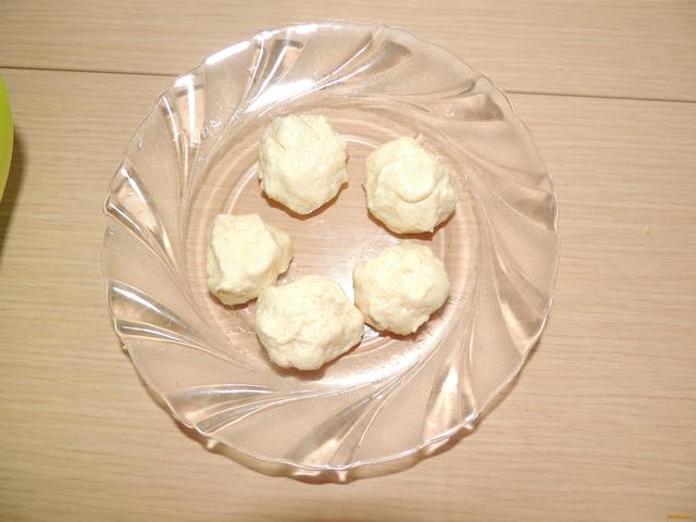 Творожные оладьи с ванилином рецепт с фото 3-го шага 
