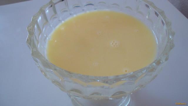 Творожные кнедлики с клубникой и ванильным соусом рецепт с фото 6-го шага 
