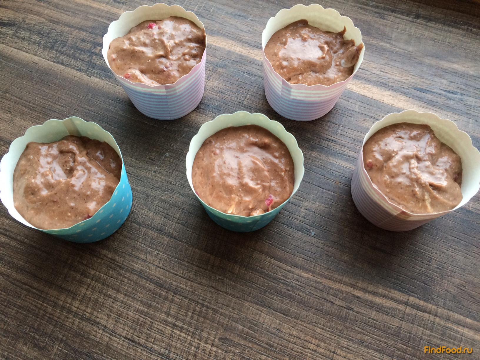 Шоколадно малиновые капкейки с творожным кремом рецепт с фото 8-го шага 