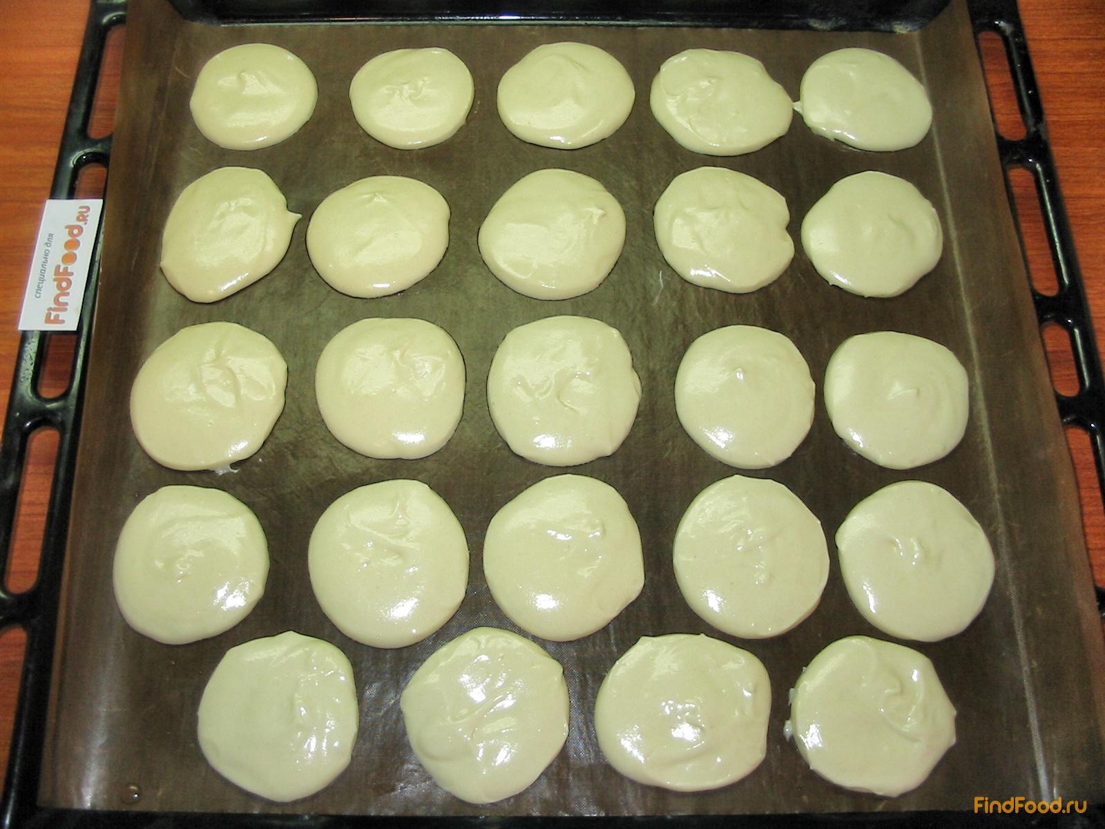 Бисквитное печенье с начинкой рецепт с фото 4-го шага 