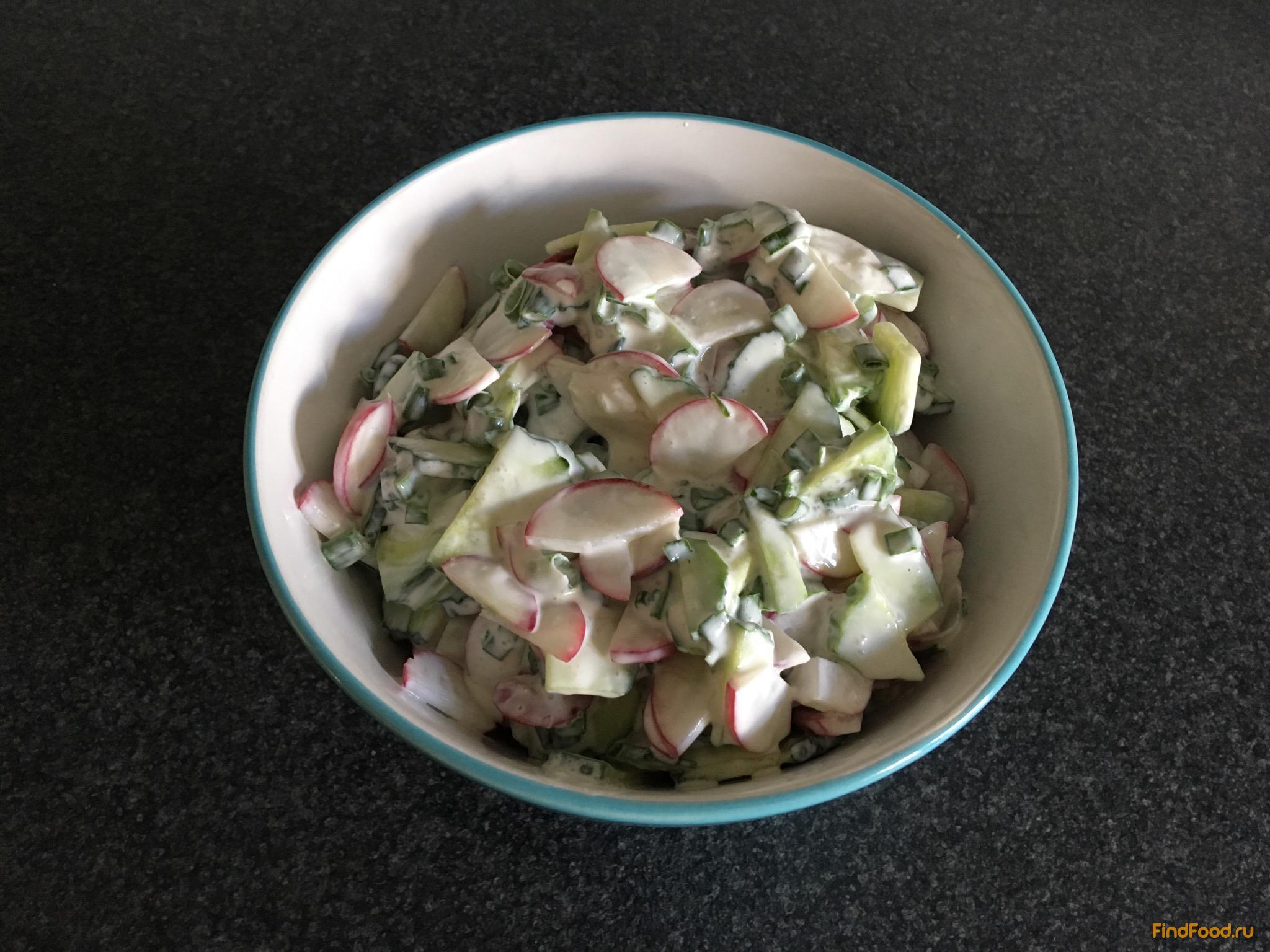 Диетический салат с редисом рецепт с фото 10-го шага 