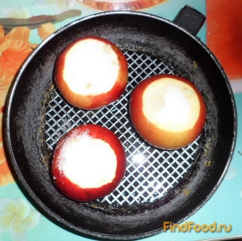 Яблоки запеченные с сахаром рецепт с фото 2-го шага 