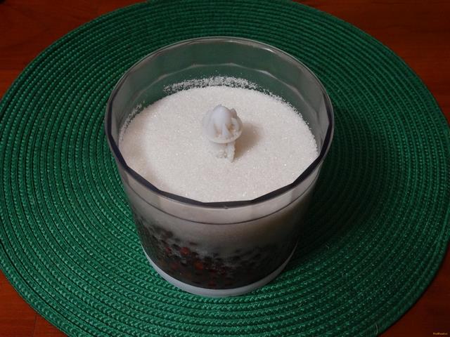 Брусника с сахаром на зиму рецепт с фото 3-го шага 