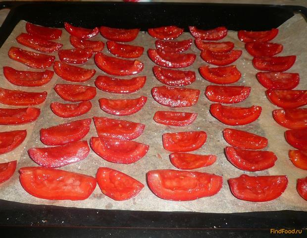 Вяленые помидоры с розмарином и чесноком рецепт с фото 5-го шага 