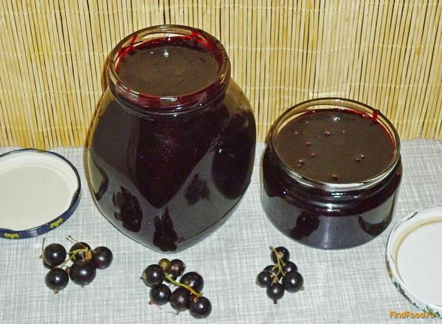 Желейное варенье из черной смородины рецепт с фото 7-го шага 