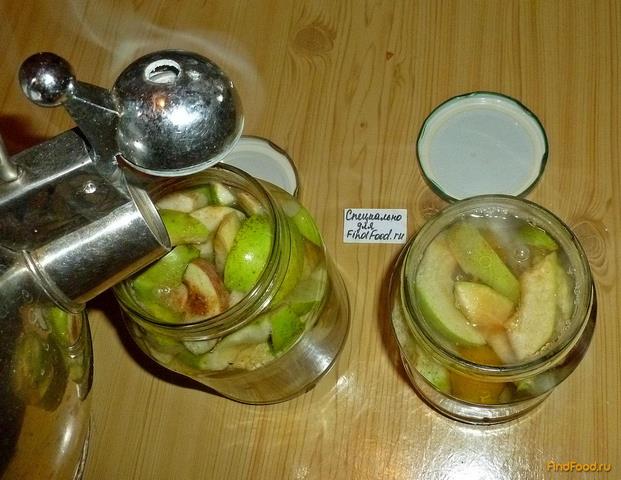 Яблочно грушевый компот с алычой рецепт с фото 3-го шага 