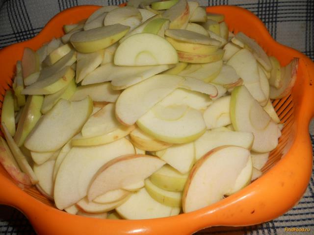 Яблочное варенье с прозрачными дольками рецепт с фото 2-го шага 