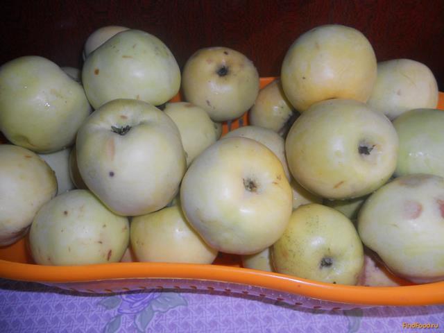 Помидоры с яблоками на зиму рецепт с фото 2-го шага 