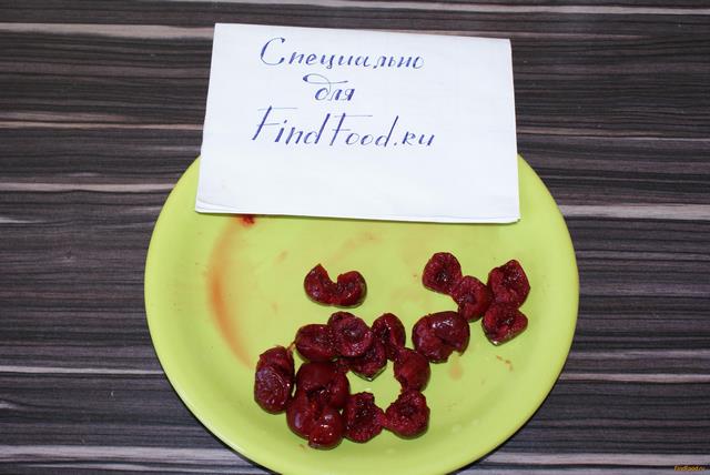 Фруктово-ягодный смузи с кефиром рецепт с фото 3-го шага 