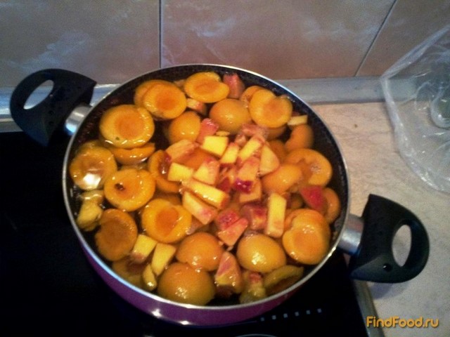 Абрикосово-персиковый компот рецепт с фото 4-го шага 
