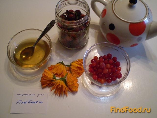 Чай с лепестками календулы и соком калины рецепт с фото 1-го шага 