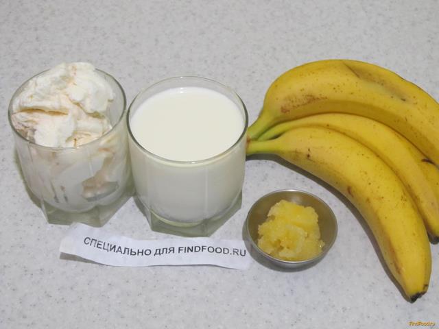 Молочный коктейль с бананом и мороженым рецепт с фото 1-го шага 