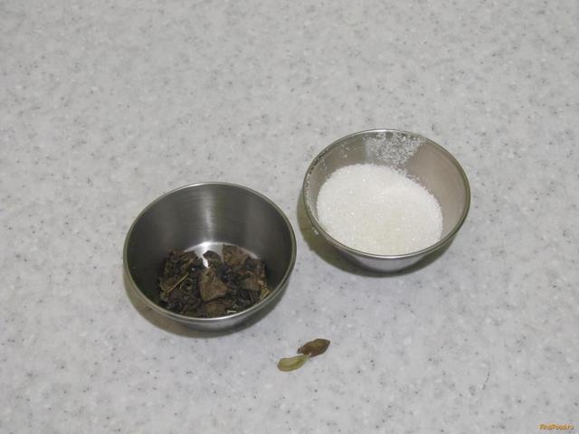Чай зеленый с кардамоном рецепт с фото 1-го шага 