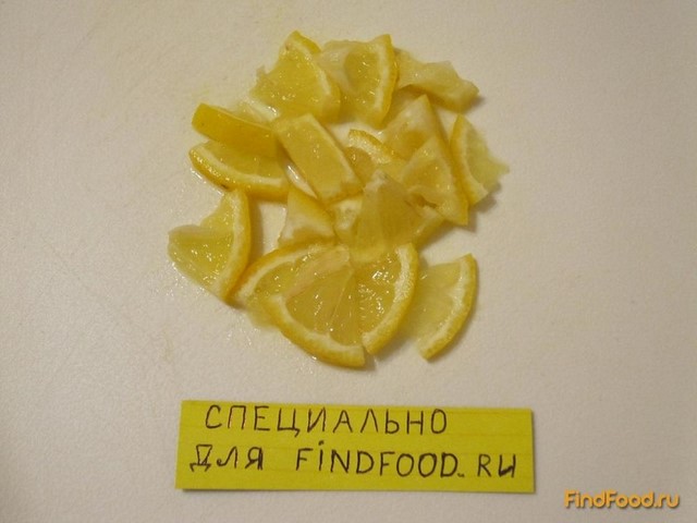 Компот из слив с лимоном и изюмом рецепт с фото 3-го шага 
