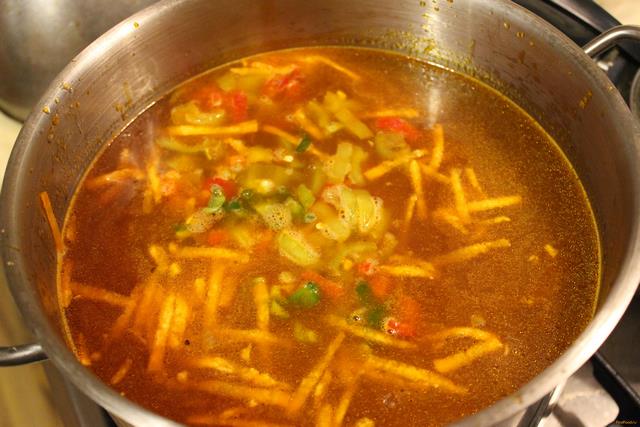 Фасолевый суп с макаронами рецепт с фото 7-го шага 