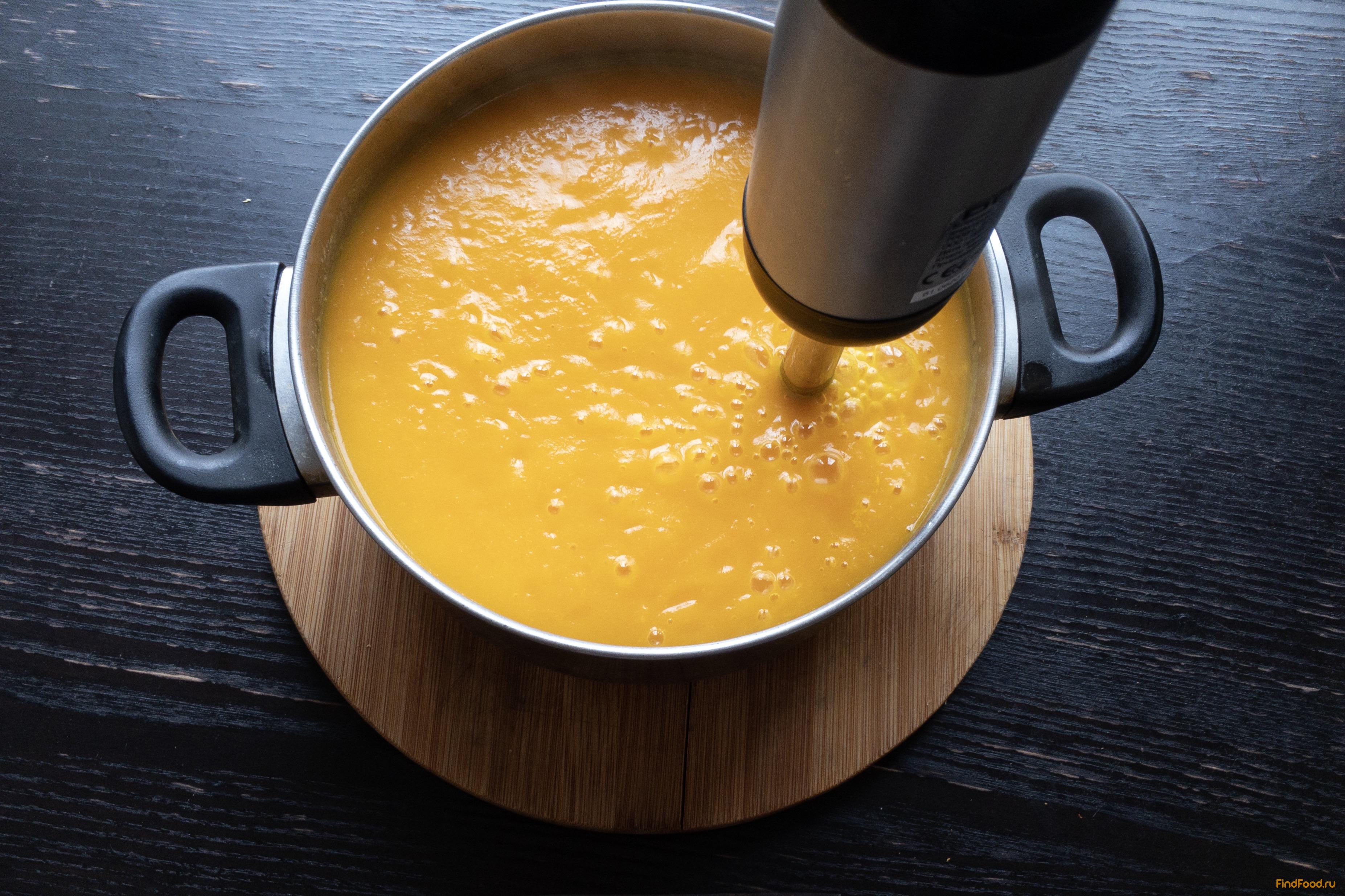 Тыквенный суп-пюре с сыром рецепт с фото 11-го шага 