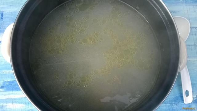 Грибной суп с куриными сердечками и зеленой гречкой рецепт с фото 1-го шага 