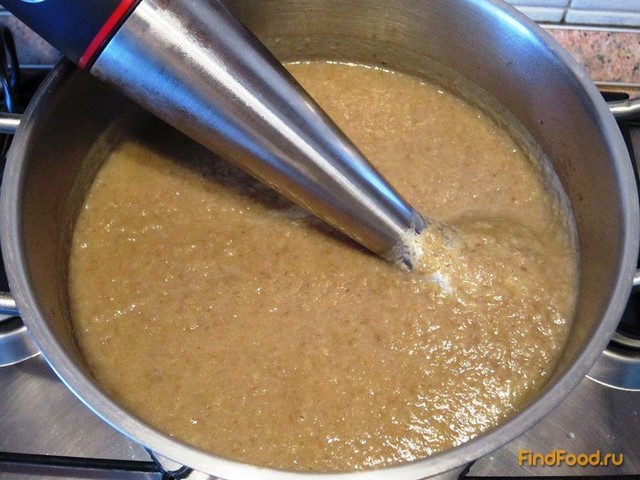Суп-пюре из грибов с чесночными гренками рецепт с фото 7-го шага 