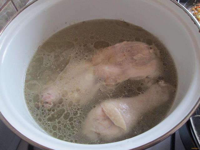 Куриный суп с лапшой рецепт с фото 1-го шага 