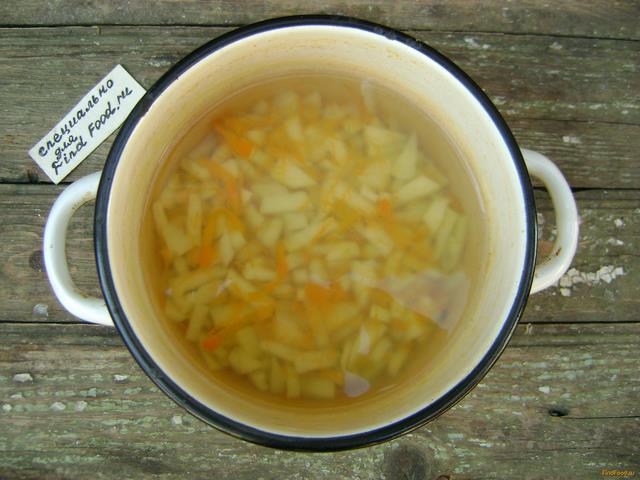 Детский печеночный суп с домашней лапшой рецепт с фото 3-го шага 