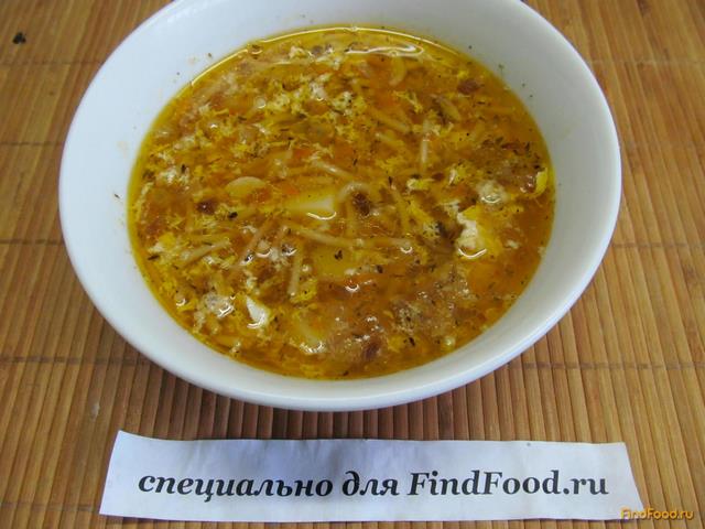 Суп на курином бульоне с жареной пастой и яйцом рецепт с фото 10-го шага 