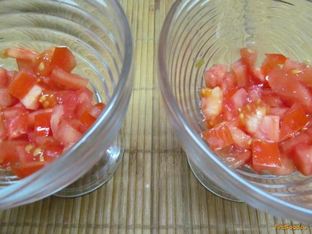 Салат из крабовых палочек с помидором и рисом рецепт с фото 8-го шага 