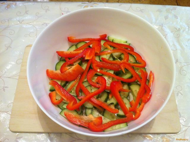 Салат овощной с авокадо рецепт с фото 3-го шага 