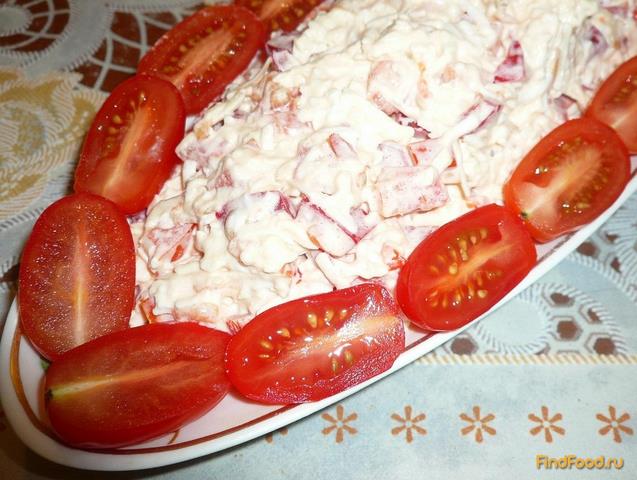 Сырный салат с перцем и помидорами рецепт с фото 6-го шага 