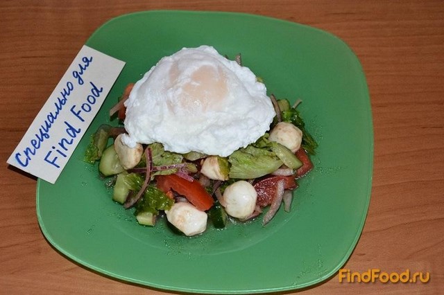 Салат с моцареллой и яйцом - пашот рецепт с фото 12-го шага 