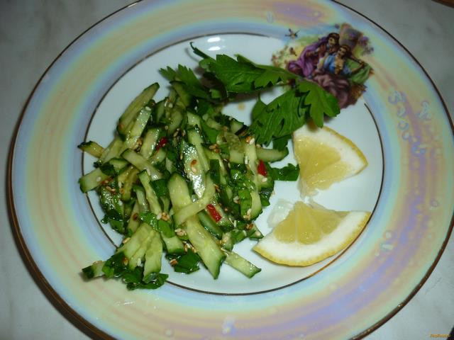 Тайский салат с огурцом рецепт с фото 9-го шага 