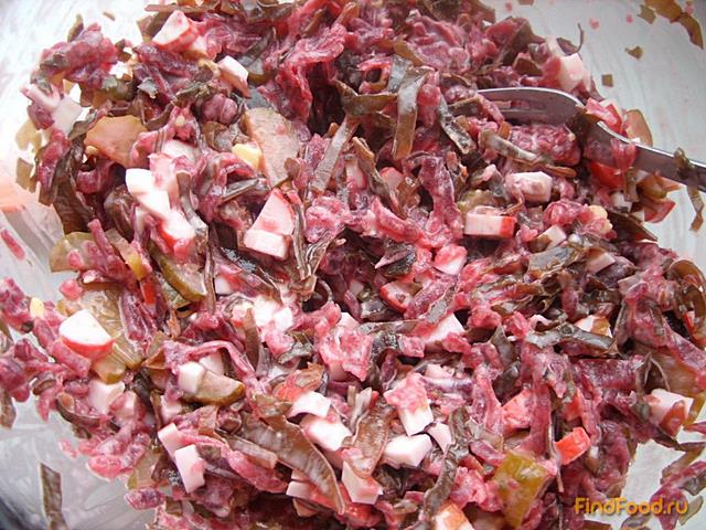 Салат из морской капусты и свеклы рецепт с фото 6-го шага 