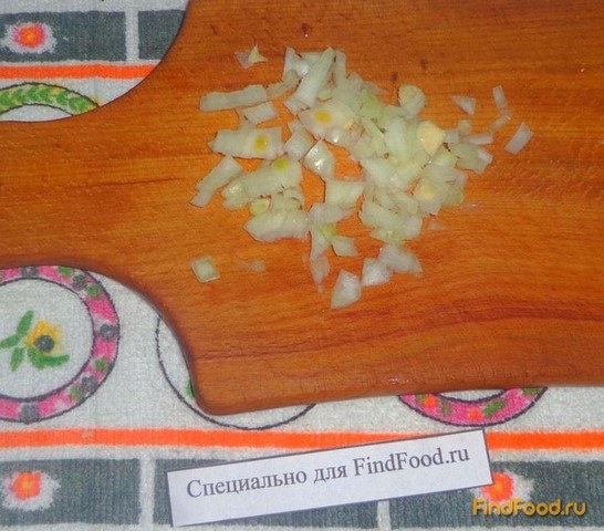 Салат с маринованным огурцом и сайрой рецепт с фото 1-го шага 