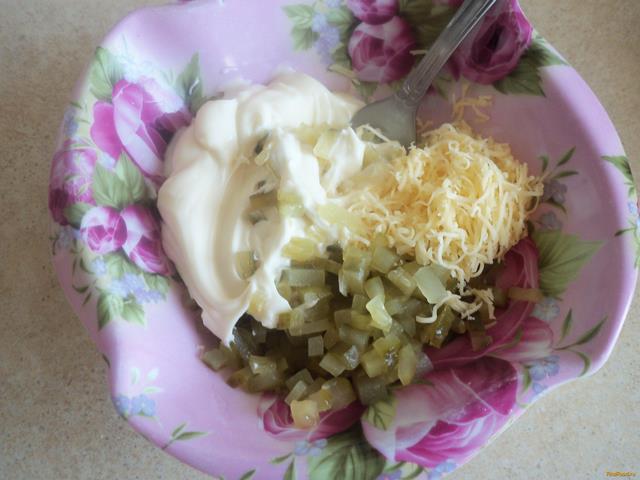 Картофельный салат под татарским соусом рецепт с фото 11-го шага 