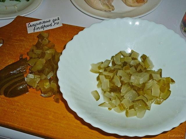 Салат с сельдереем и курицей рецепт с фото 6-го шага 
