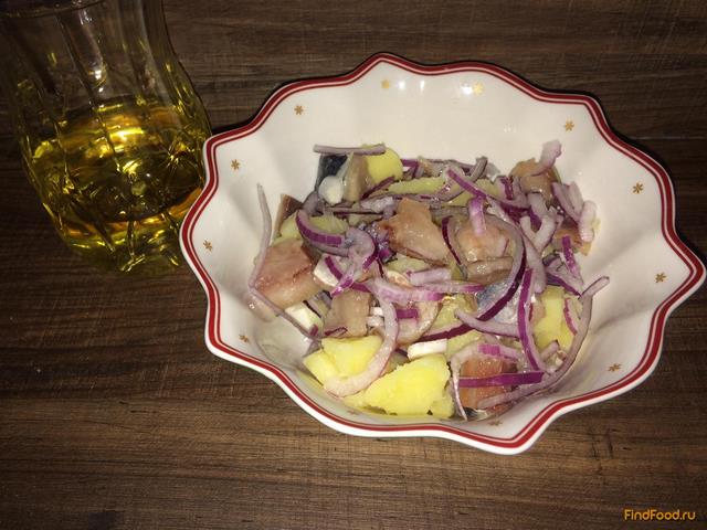 Картофельный салат с сельдью рецепт с фото 8-го шага 
