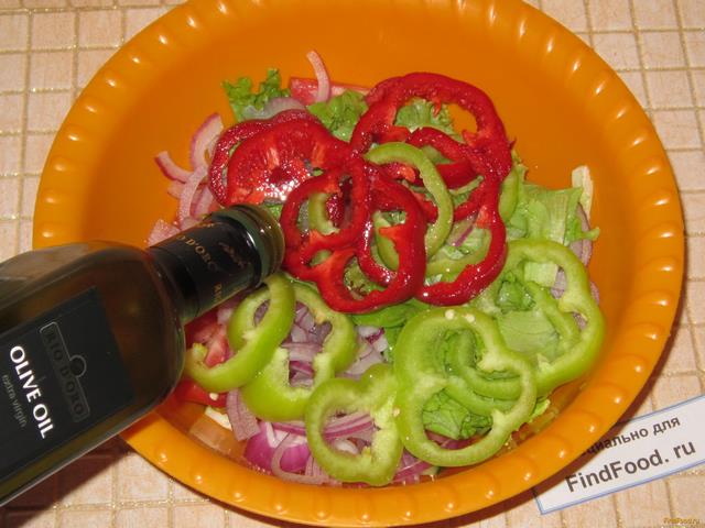 Салат с болгарским перцем и помидорами рецепт с фото 6-го шага 