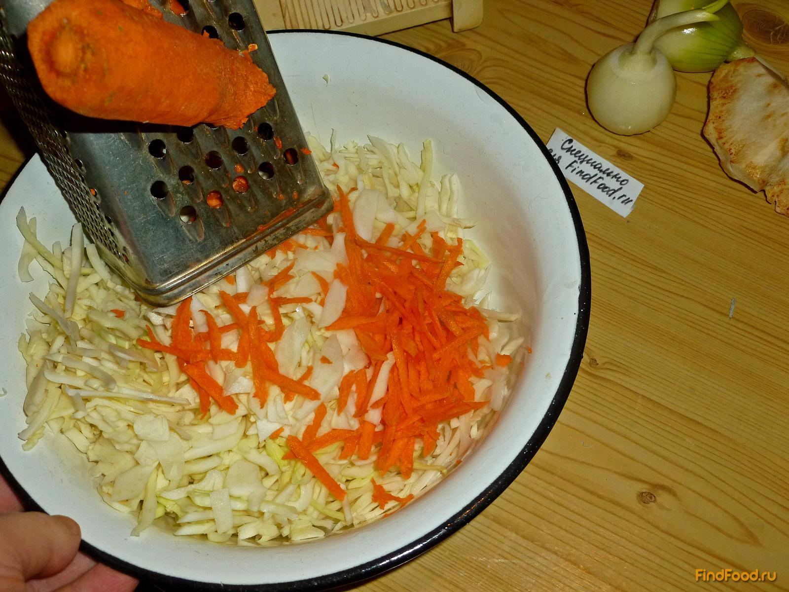 Салат со свеклой и сельдереем рецепт с фото 3-го шага 