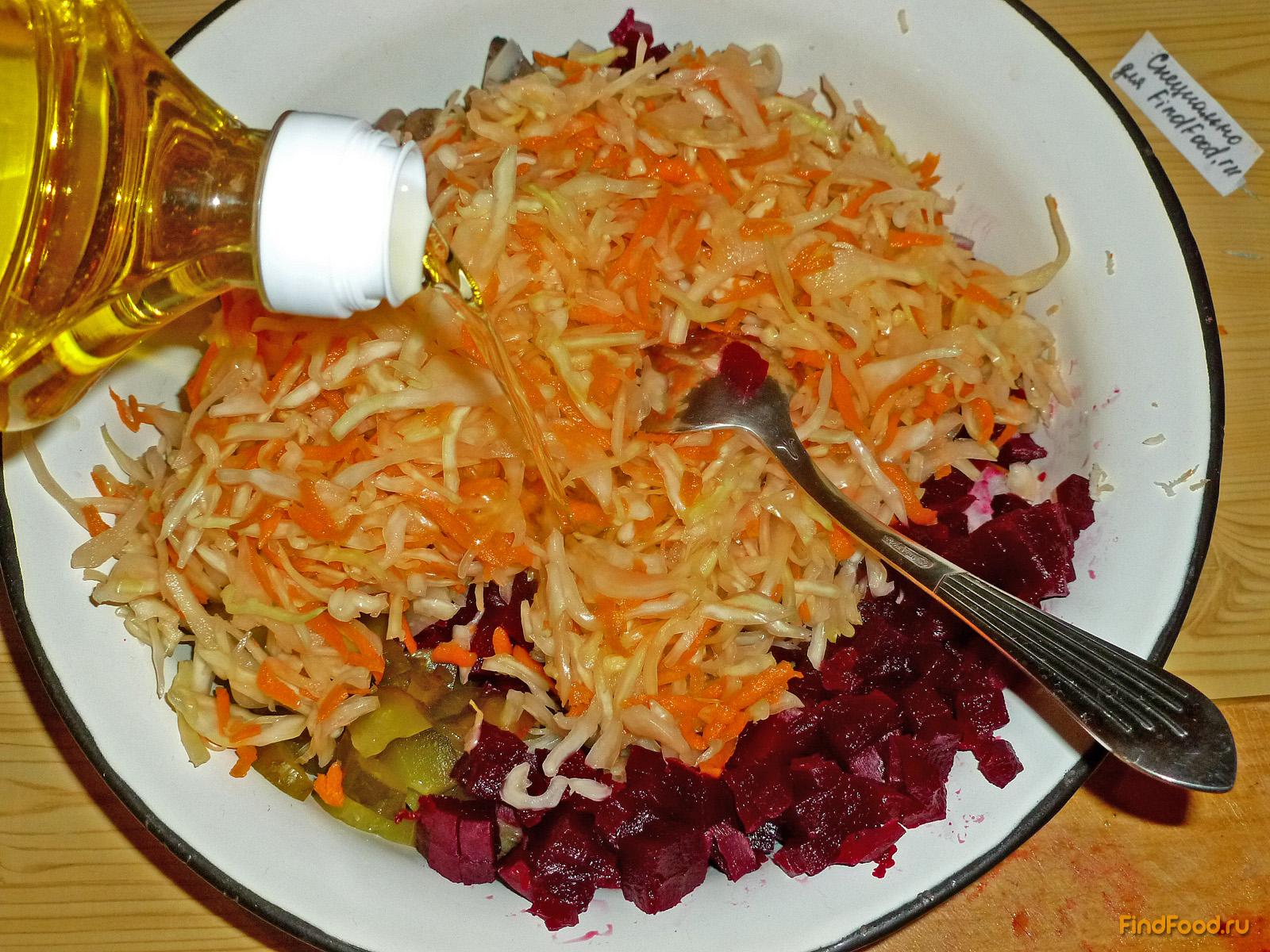 Салат со свеклой и сельдереем рецепт с фото 13-го шага 