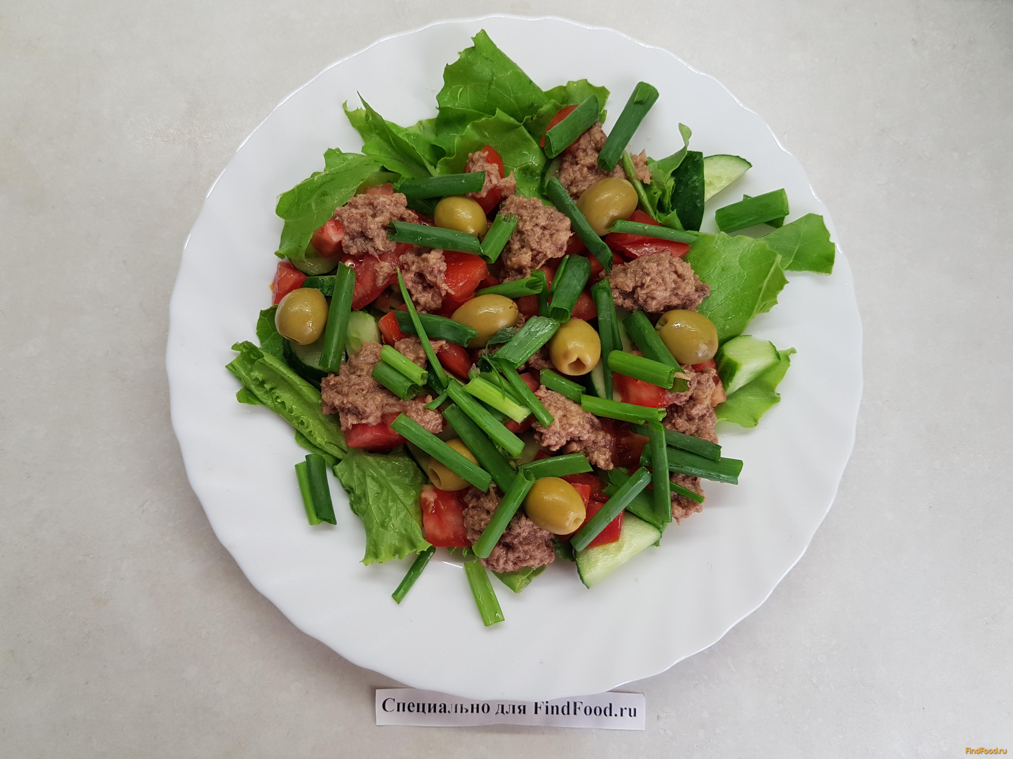 Овощной салат с тунцом рецепт с фото 7-го шага 