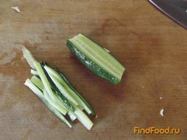 Французский салат с капустой и огурцами рецепт с фото 2-го шага 