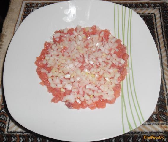 Нежный салат с семгой рецепт с фото 2-го шага 