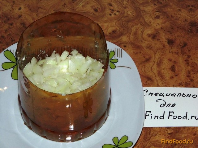 Слоеный салат с шампиньонами рецепт с фото 10-го шага 