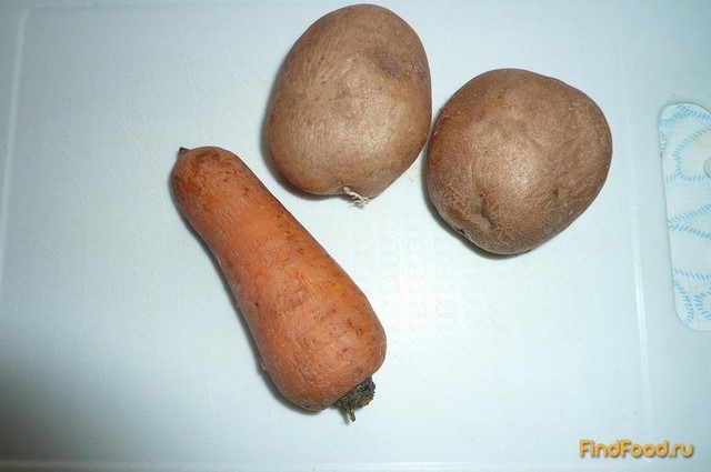 Картофельный салат с огурцами и морковью рецепт с фото 1-го шага 