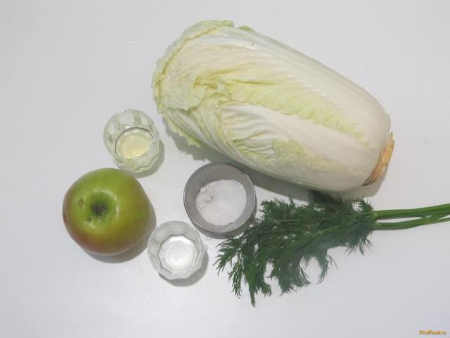 Салат из пекинской капусты и яблока рецепт с фото 1-го шага 