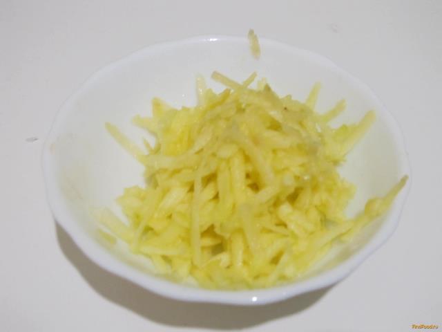 Салат с белокочанной капусты с апельсином рецепт с фото 3-го шага 