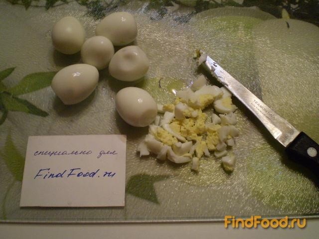 Салат с морской капустой и перепелиными яйцами рецепт с фото 3-го шага 